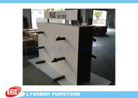 قفسه های نمایش داده شده در بازار مبلمان فلزی سفارشی برای فرش های حاضر